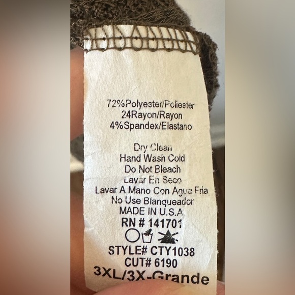 143 Story women’s long sleeve with buttons Cozy Brown Knit Sweater size 3XL - Picture 4 of 5